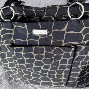 Giraffe print Baggallini Tote